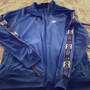 Nike jacket